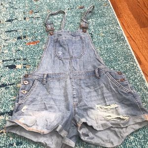 Forever 21 shorts overalls